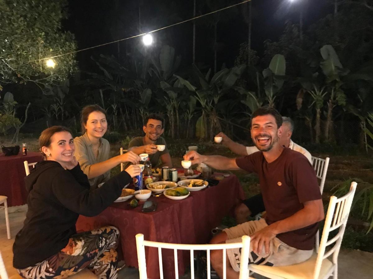 Xuan Dam Bee Lucky Homestay מראה חיצוני תמונה