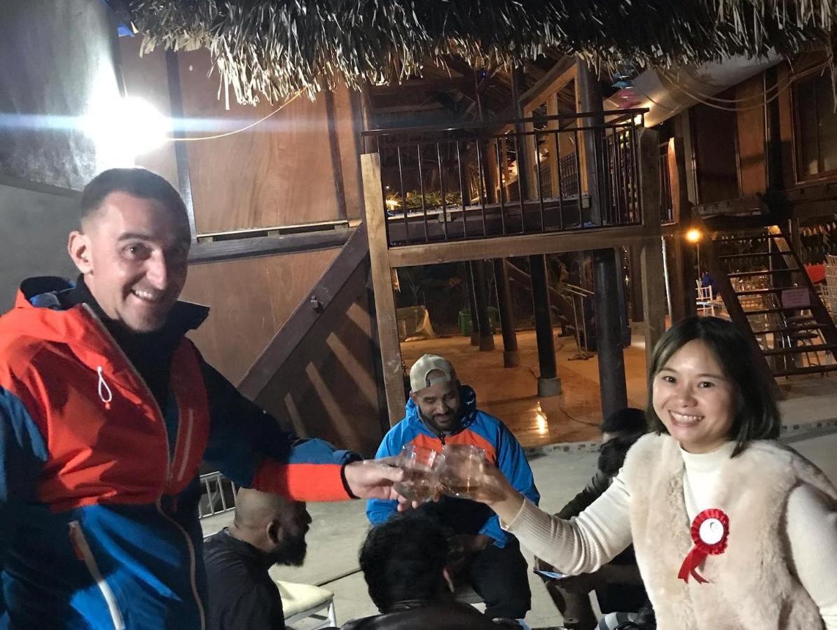 Xuan Dam Bee Lucky Homestay מראה חיצוני תמונה