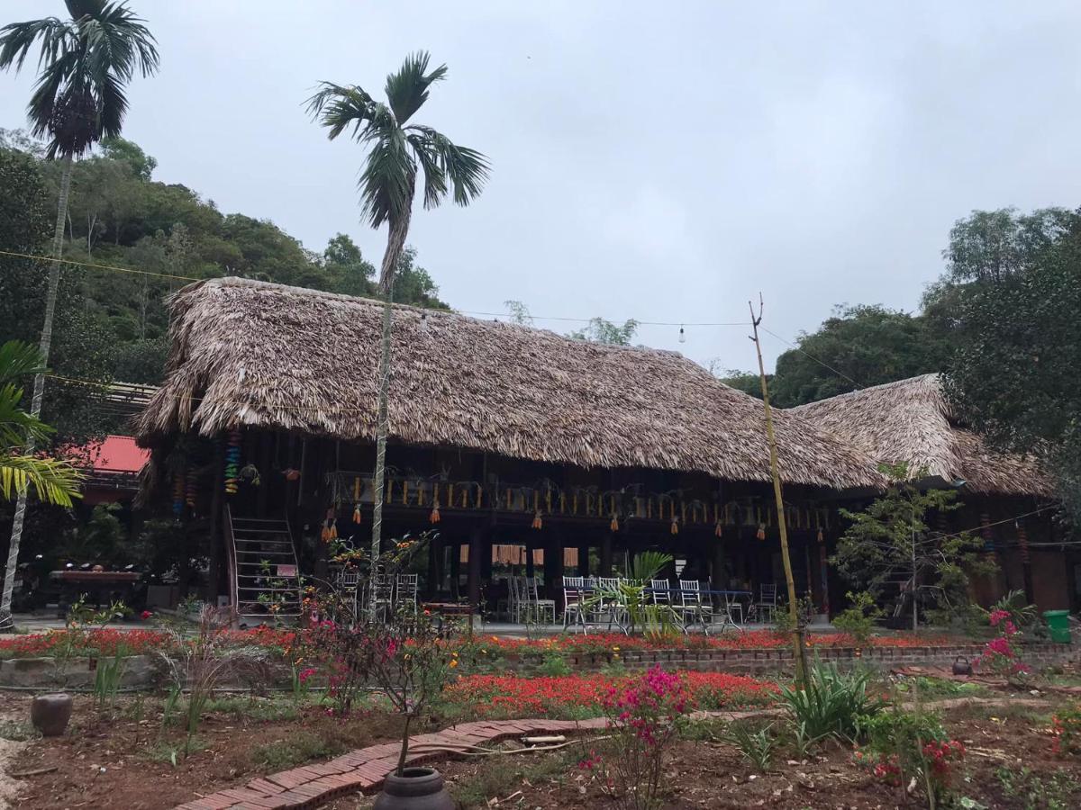 Xuan Dam Bee Lucky Homestay מראה חיצוני תמונה